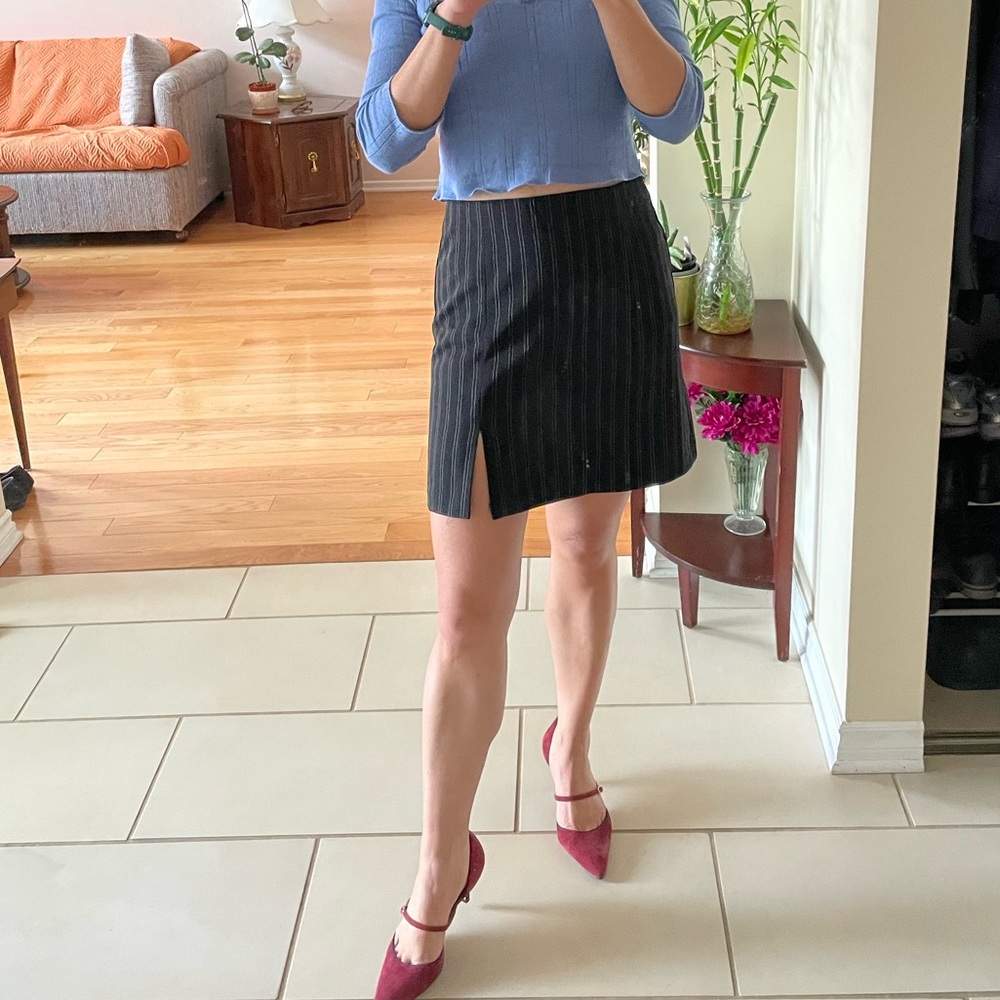 Vintage twik Simons Black Mini Pencil Skirt with Slit